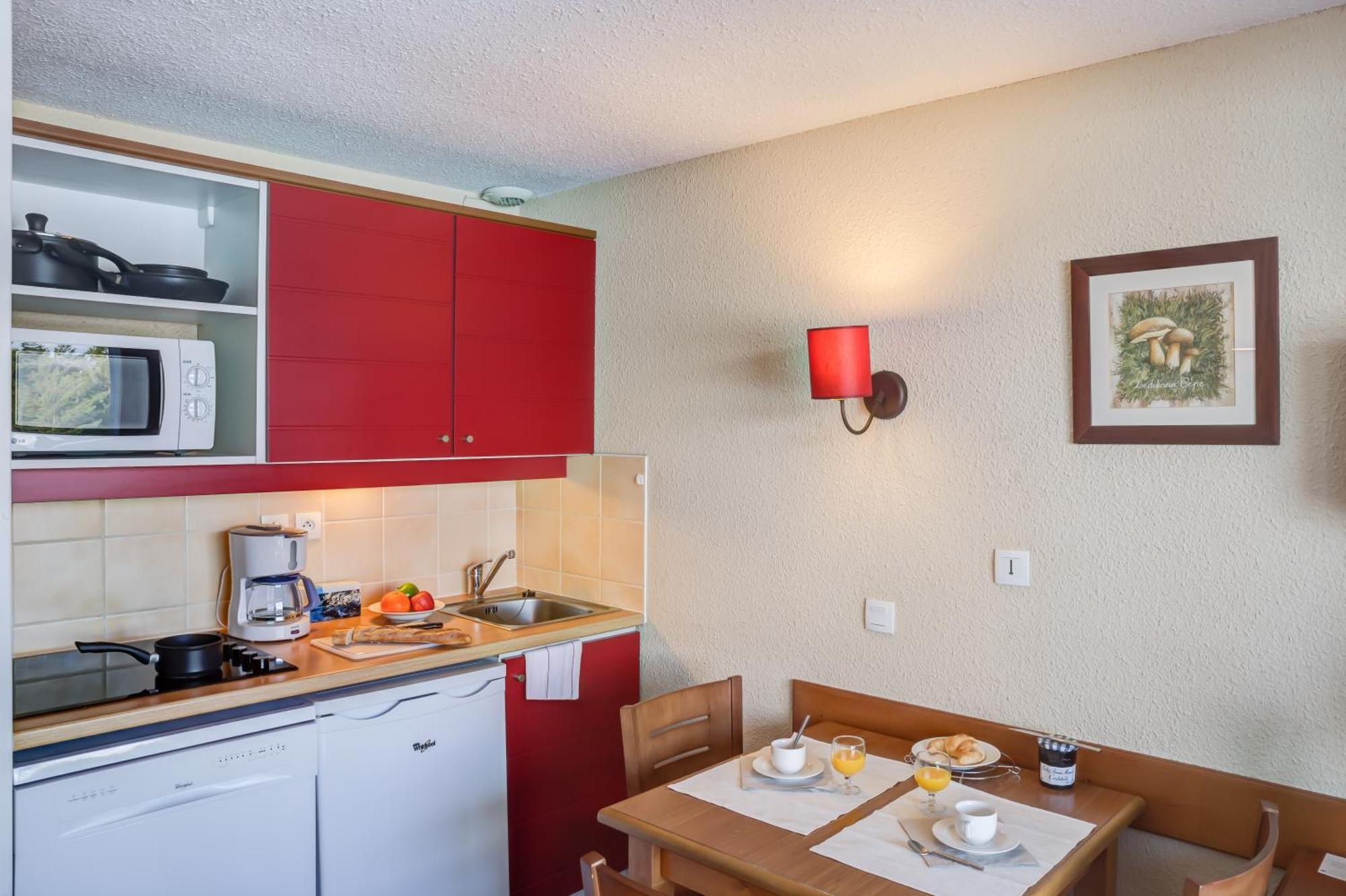 Residence Pierre & Vacances Pyrenees 2000 Le Sequoia Mont-Louis Ngoại thất bức ảnh